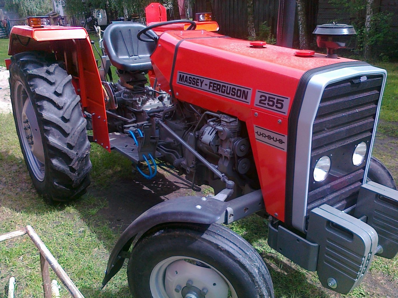 Massey Ferguson 255 Tractor Price Specs Review And Features