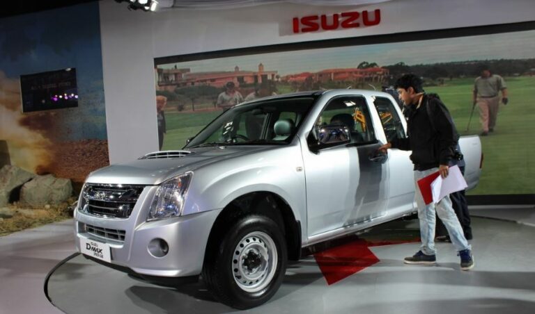 ISUZU D-MAX S-CAB Price, Specifications, Mileage, Review 2024