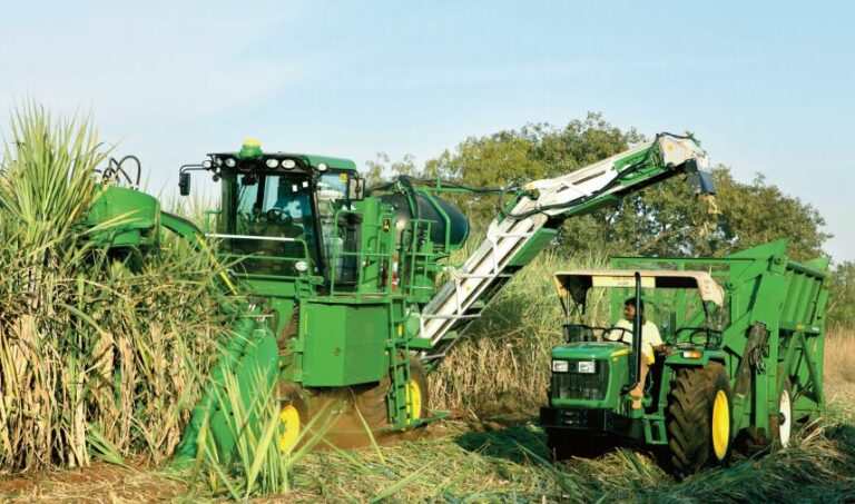 John Deere CH330 Sugarcane Harvester Price in India, Specs & Features 2024
