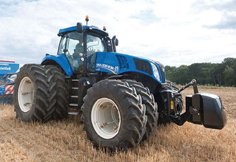 New Holland T8.435 Tractor 
