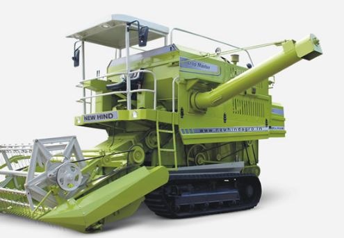 NEW HIND 699 Track Combine Harvester Price, Specs & Features