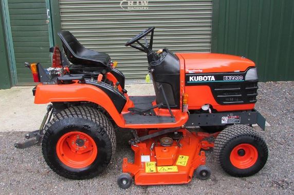 Kubota Bx2200 Specs, Price New, Review, Attachments [2024]