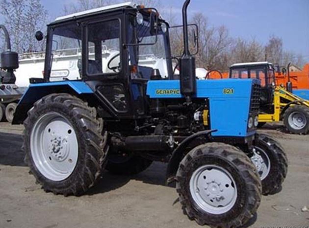 BELARUS L82.2 Forestry Tractor