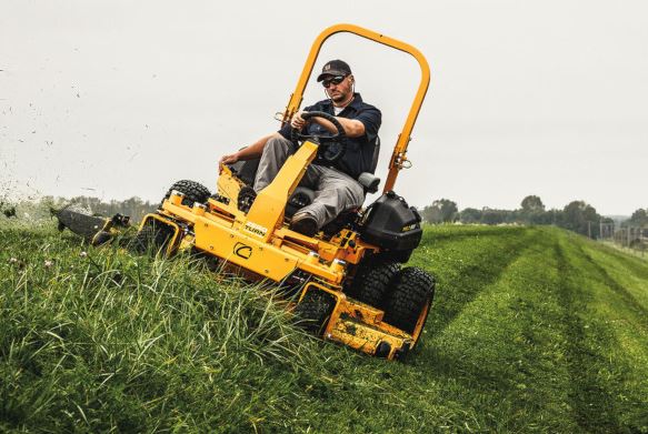 Cub Cadet PRO HW 348 Mower