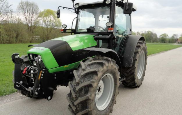 DEUTZ-FAHR Agrofarm 410