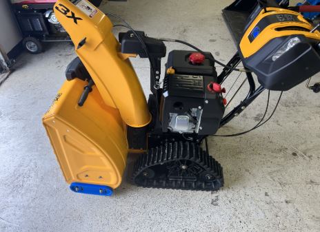 Cub Cadet 3X® 30" TRAC Snow Blower