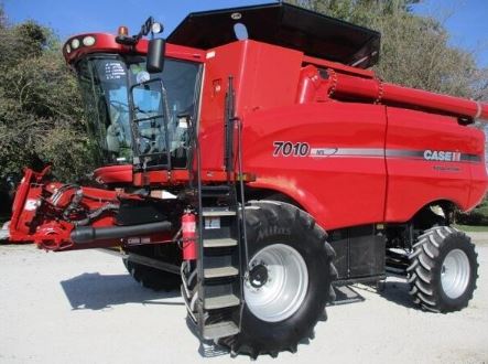 case ih 7010 combine