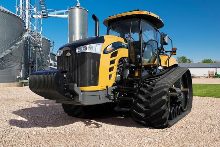 Challenger MT700E Series Track Tractors