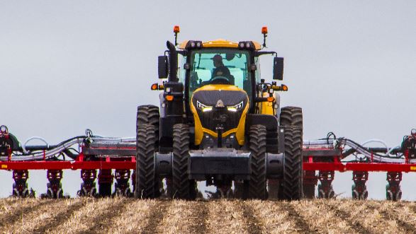 Challenger 1000 Series Tractors