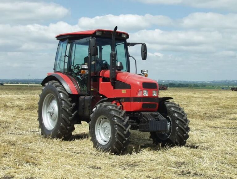 BELARUS L1221.1 Forestry Tractor